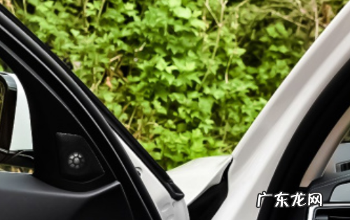 奔驰S350前盖怎么打开,奔驰车前盖怎么打开图解