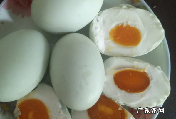 咸鸭蛋煮多久,咸鸭蛋煮多久