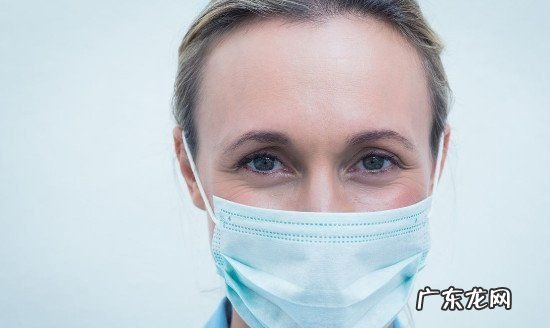 口罩一边断了怎么办,口罩的绳子断了怎么弄上去