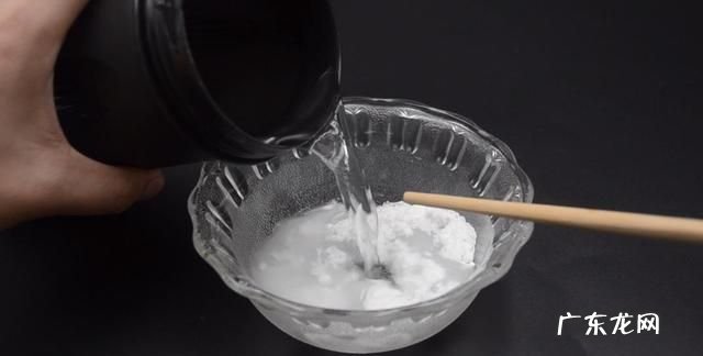 怎么样用小苏打去除下水道臭味,下水道反味怎么办