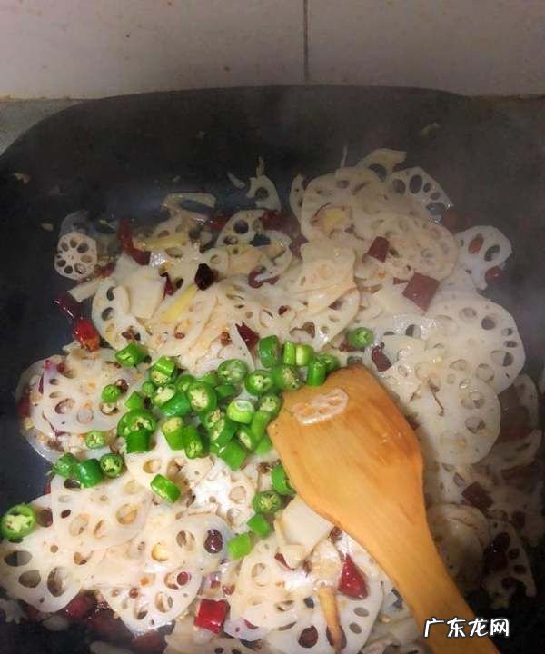 麻辣藕怎么做的,麻辣藕片怎么做好吃又简单凉拌