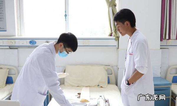 护理中的三查八对是什么,三查八对指的是什么内容