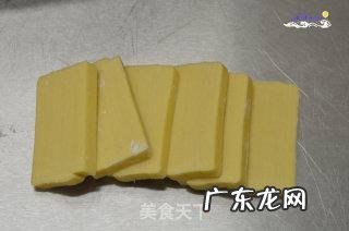 天鹅酥的制作方法,天鹅酥是怎样一种美食种美食的配方和做法都是怎样的