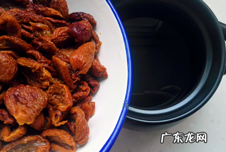 杏干太干怎样才能又软又好吃,我有点杏干太酸了怎么加工一下口感会好些