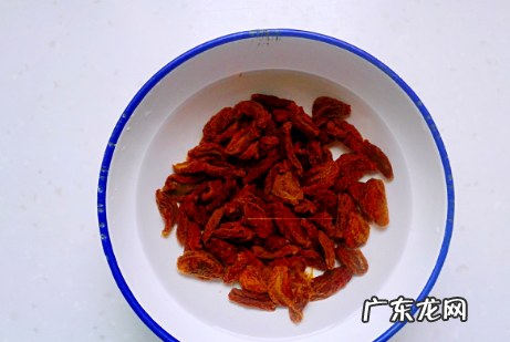杏干太干怎样才能又软又好吃,我有点杏干太酸了怎么加工一下口感会好些