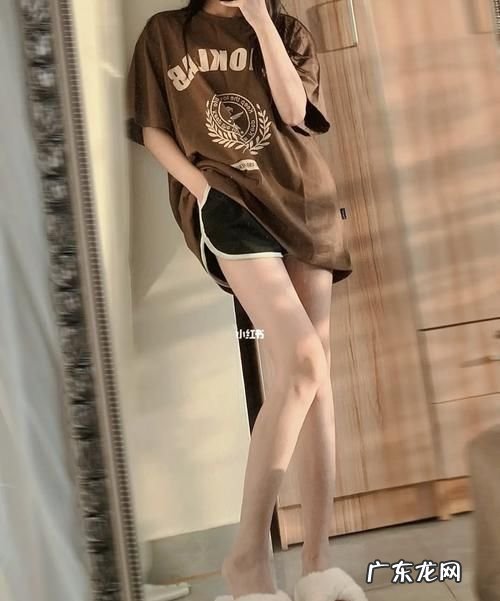怎么拍腿照片好看,显腿长的照片怎么拍