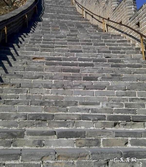 在长城怎么拍照,可以坐在长城上拍照