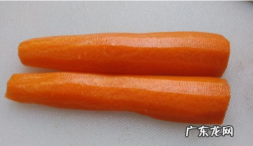 胡萝卜怎么切成菱形,胡萝卜切菱形片怎么切