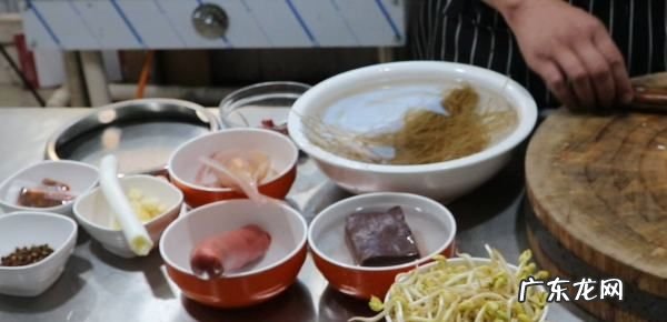 起锅烧油放葱姜蒜台词,在家如何炒一盘完美的蒜苔炒肉