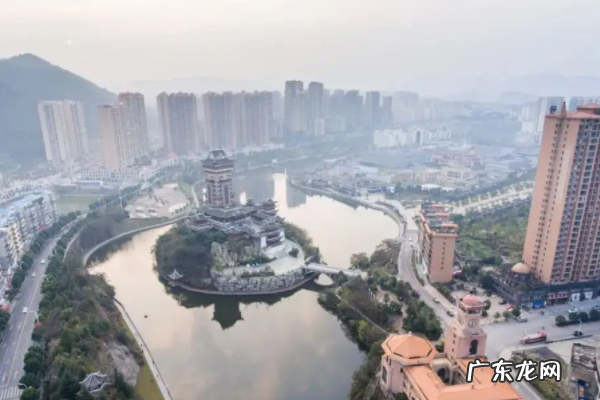 三中心两高地一枢纽是指,毕节一城三区什么意思