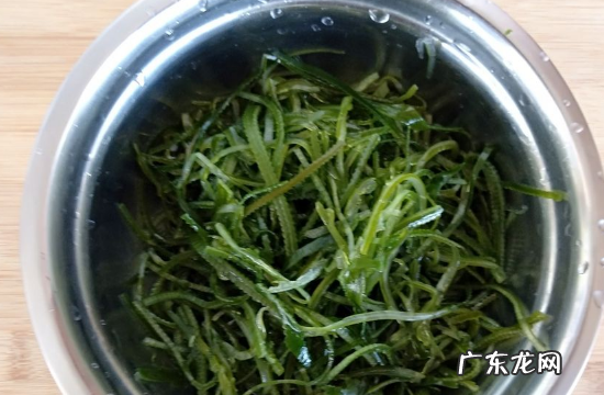 盐渍海带怎么泡发,超市里买来的海带丝上面带盐怎么洗怎么个做法