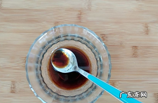 盐渍海带怎么泡发,超市里买来的海带丝上面带盐怎么洗怎么个做法