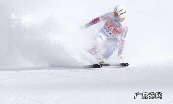 照相清晰度高的相机需要哪些参数,数码相机看哪些参数