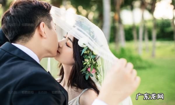 悬浮婚纱照怎么拍,水下婚纱照怎么拍