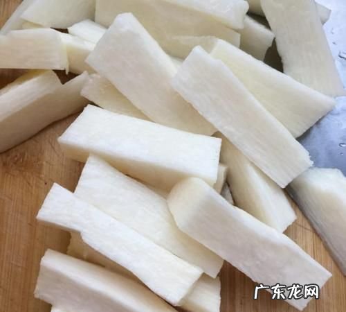山药一边削皮一边发红怎么办,山药削皮后变红能吃