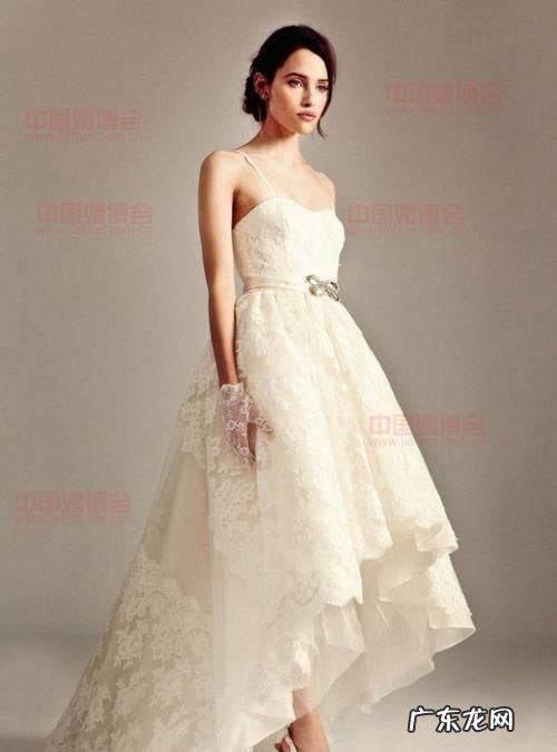 婚纱摆脏了怎么洗,婚纱如何清洗保养