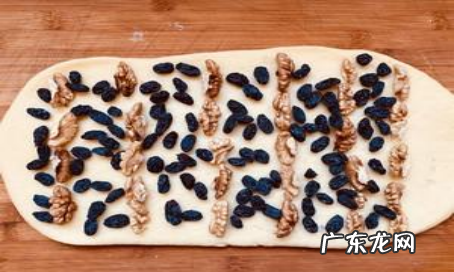 烤列巴烤箱温度时间,大列巴烤多长时间多少度
