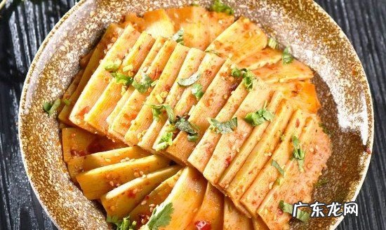 刚竹笋能吃吗,小区旁边挖的竹笋可以直接吃