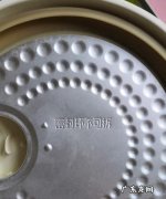 电饭锅盖子胶圈怎么装上去,电饭煲盖子的皮圈怎么装
