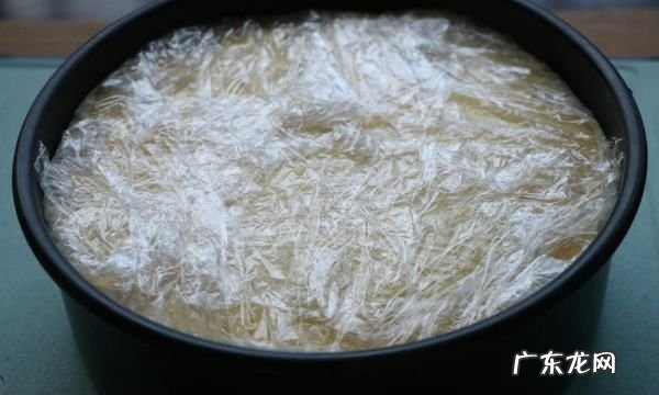 千层皮粘锅是怎么回事,千层皮太硬是什么原因