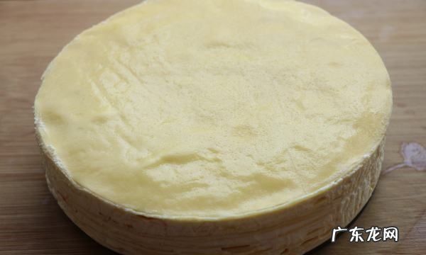 千层皮粘锅是怎么回事,千层皮太硬是什么原因