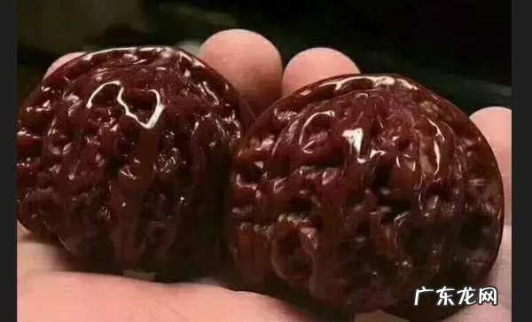 新核桃刷多久才能上手盘玩,文玩核桃刷油后多久才能盘玩