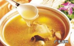去除鸡汤厚厚的油诀窍,如何去除鸡汤厚厚的油脂