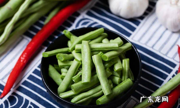 什么菜需要焯水再吃,需要焯水的蔬菜有哪些