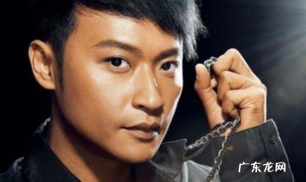 炮姐有什么梗,某科学的超电磁炮里炮姐小时候到底发生了什么还有克隆体事怎么回事...