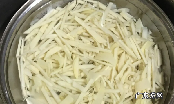 新鲜笋怎么剥,鲜竹笋怎么剥皮图解