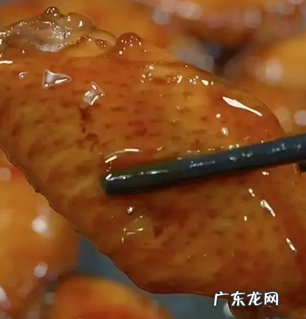 蜜汁鸡翅怎么做,电饭煲做蜜汁鸡翅的做法