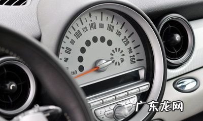 mini转速表如何设置,宝马迷你转速表两个黑柱子怎么用的