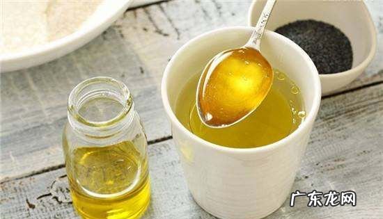 蜂蜜面粉怎么做面膜,生姜红糖蜂蜜面粉怎么做面膜好