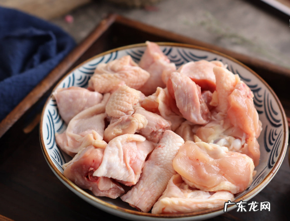 鸡肉的最佳搭配蔬菜,鸡肉和什么菜搭配最好
