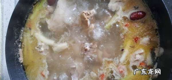 蛋鸡怎么炖又烂又好吃,炖小鸡怎么炖好吃又简单易学