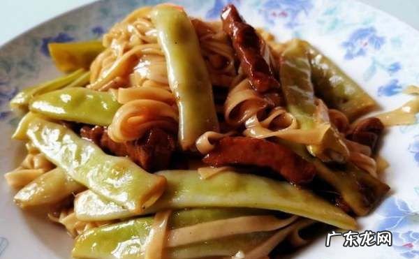 焖干面怎么做简单又好吃,怎样用干面条做焖面好吃