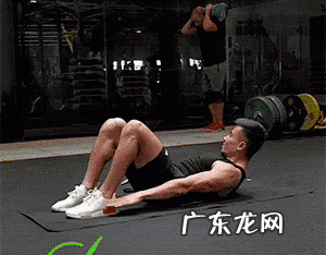 怎么样把腹肌练宽,如何扩大肩宽和锻炼腹肌的方法