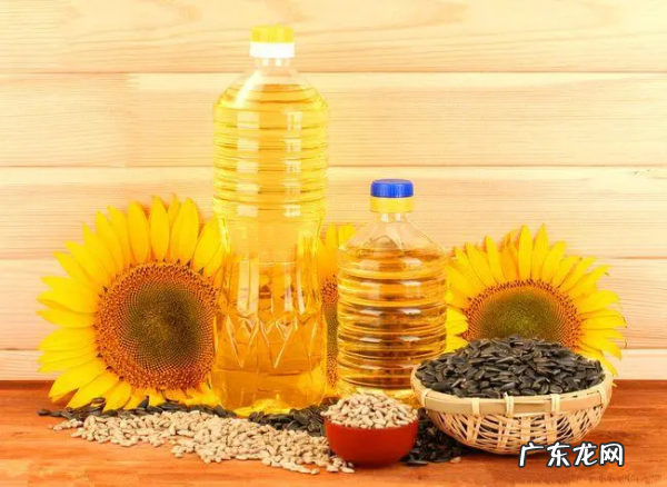 油反复使用有什么危害,食用油反复使用三次致癌