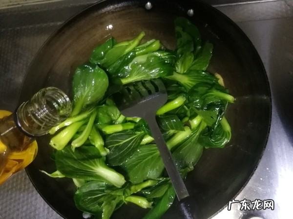 菜心怎么做好吃又简单视频,如何做菜心好吃又简单