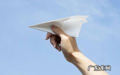 纸飞机哈气有什么用,为什么飞纸飞机之前要哈口气