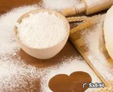 泡打粉和酵母有什么区别,泡打粉与酵母粉有何区别