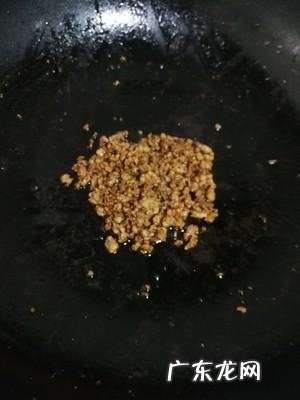 韭菜鸡蛋肉馅饺子怎么调馅,鸡蛋韭菜馅饺子怎么调馅