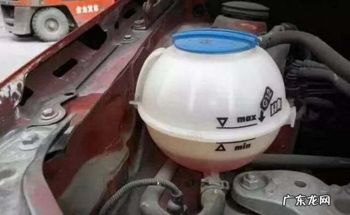已经混加防冻液怎么办,一样颜色的防冻液可以补加