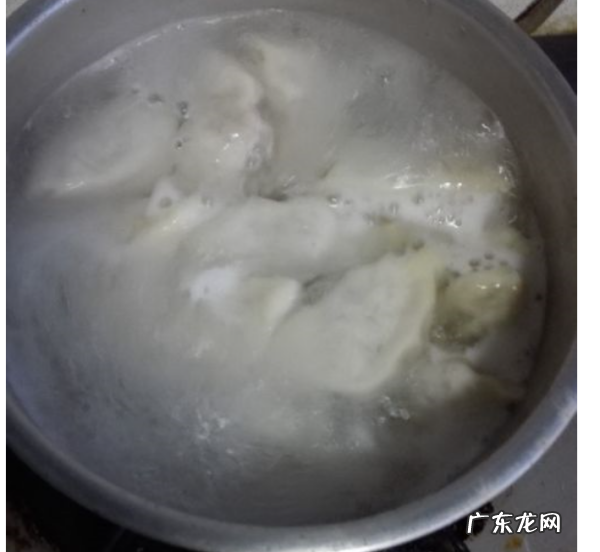 水饺要煮几分钟才可以吃,水饺要煮几分钟才可以吃