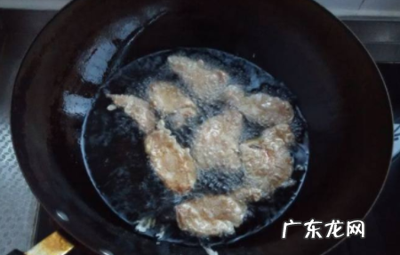 草鱼片怎么炒好吃,雪菜炒鱼片的做法窍门