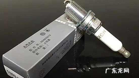 换火花塞后怠速高了怎么回事,更换火花塞后怠速变高正常
