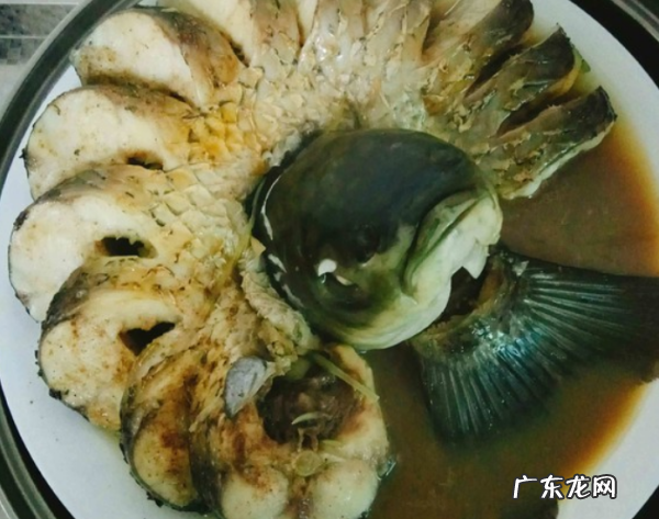 草鱼怎么炒好吃,草鱼怎么做比较好吃