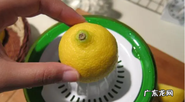 冰鲜柠檬水的做法,蜜雪冰城的柠檬水怎么做的知乎