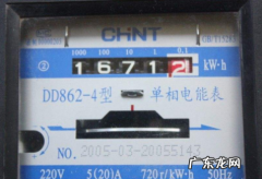 2瓦一天多少度电,一个2瓦的灯泡一年用多少度电正常