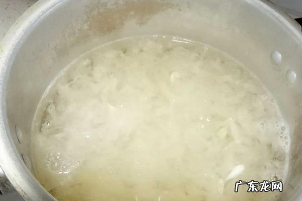 银耳煮不烂怎么补救,银耳煮不软是什么原因